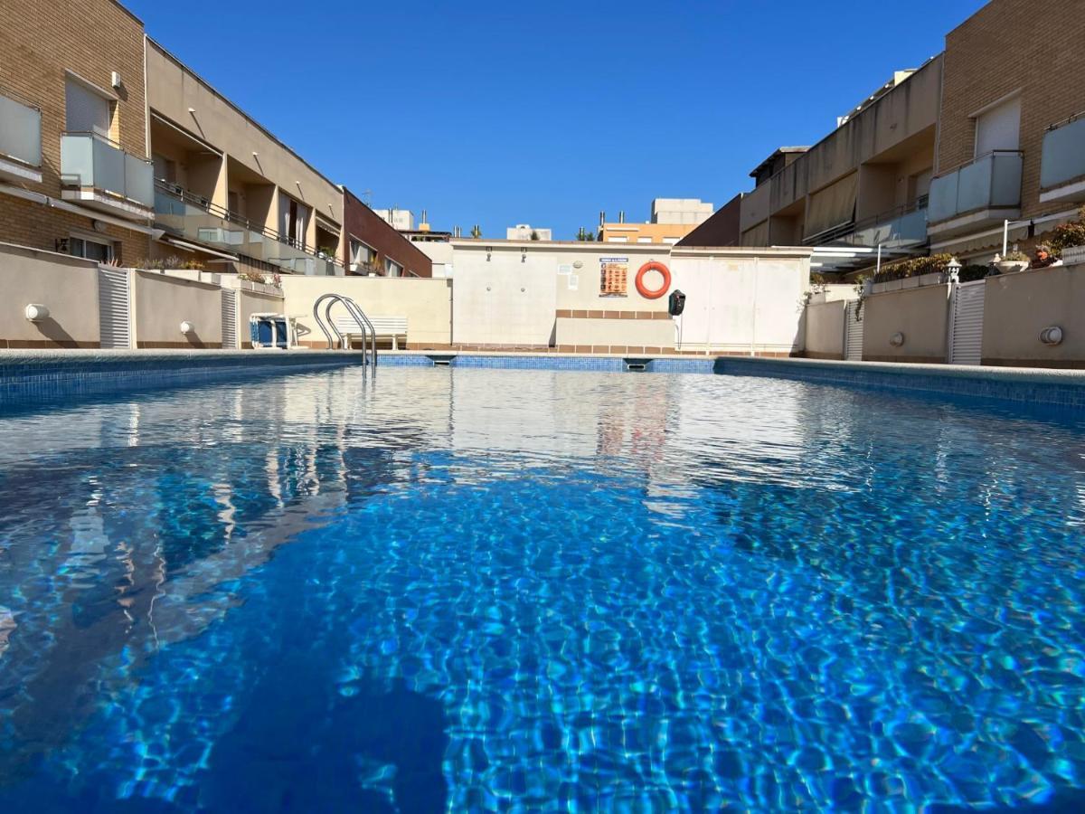 Cozy Beach House With Pool & Bbq クベリャス エクステリア 写真